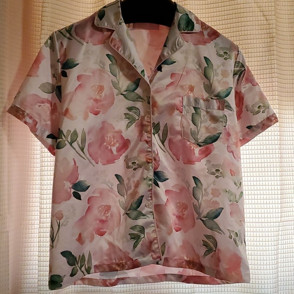 HELLO Gorgeous SLEEPWEAR  TOP L